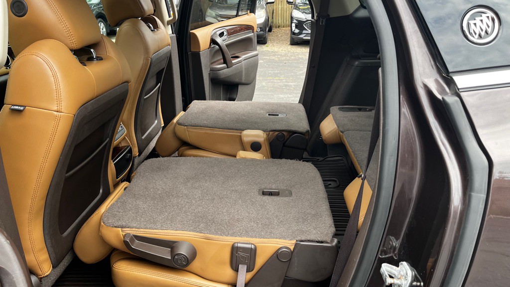 2017 Buick Enclave Image 59