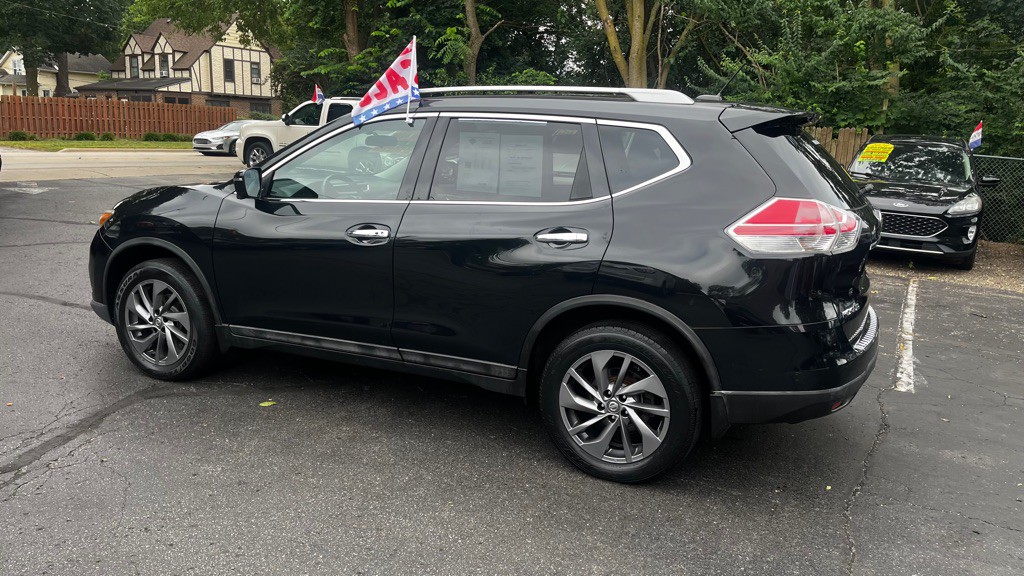 2016 Nissan Rogue Image 4