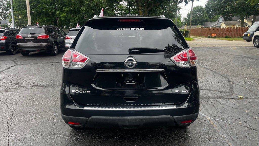 2016 Nissan Rogue Image 6