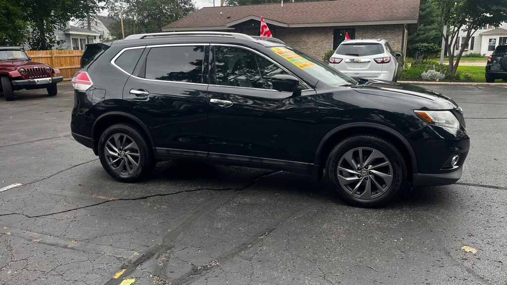 2016 Nissan Rogue Image 10