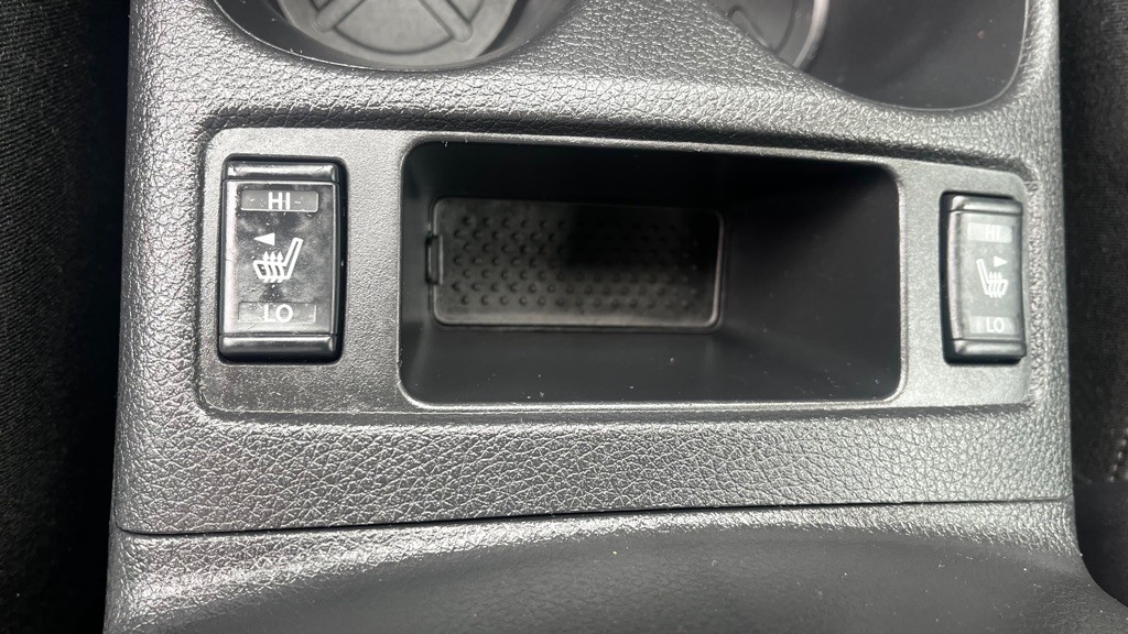 2016 Nissan Rogue Image 20