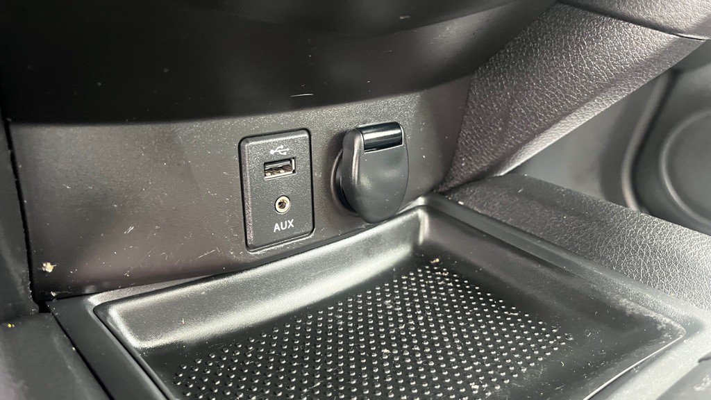 2016 Nissan Rogue Image 21