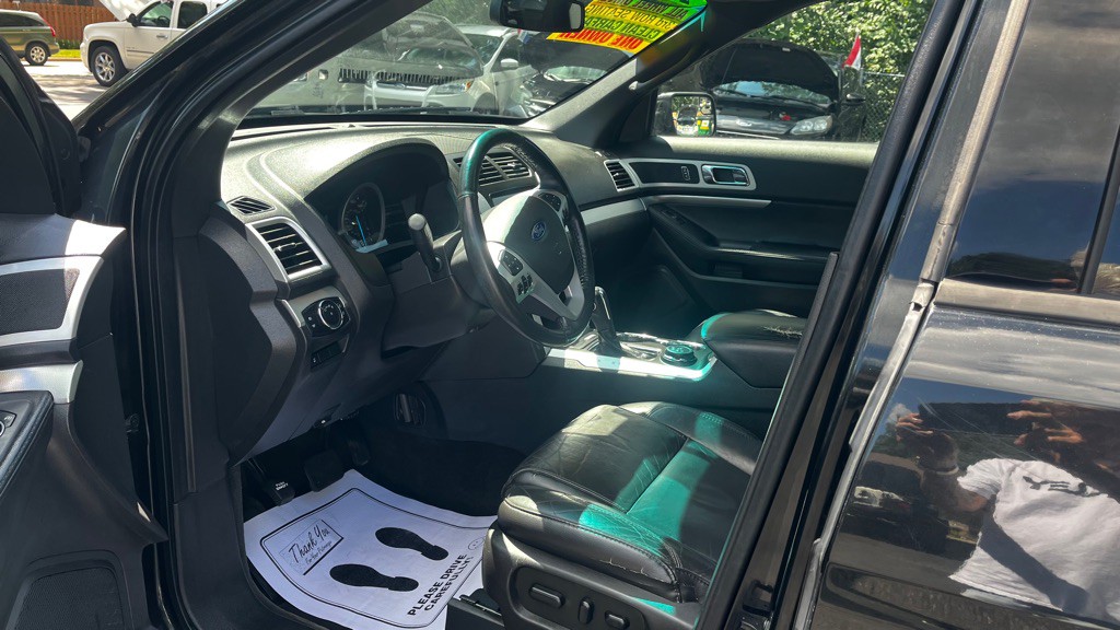 2014 Ford Explorer Image 29