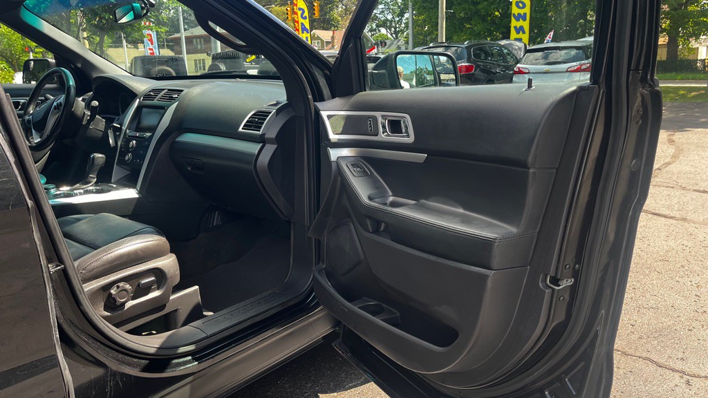2014 Ford Explorer Image 34