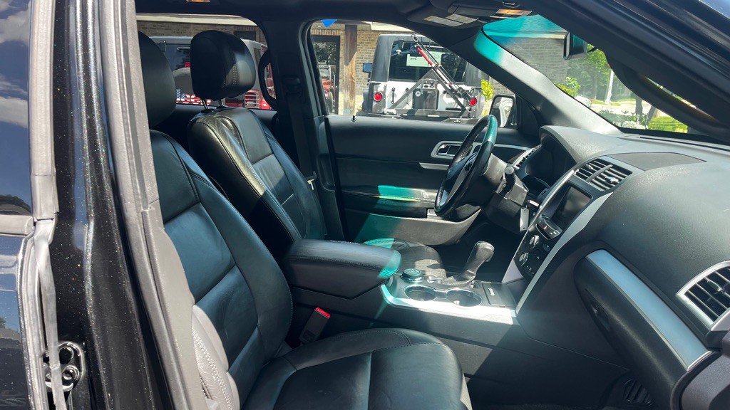 2014 Ford Explorer Image 36