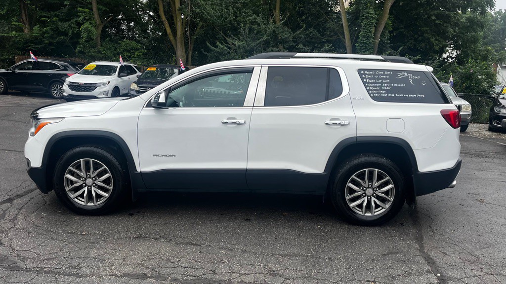2019 GMC Acadia Image 3