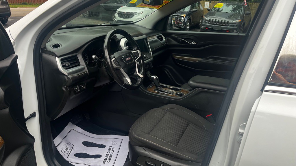 2019 GMC Acadia Image 24