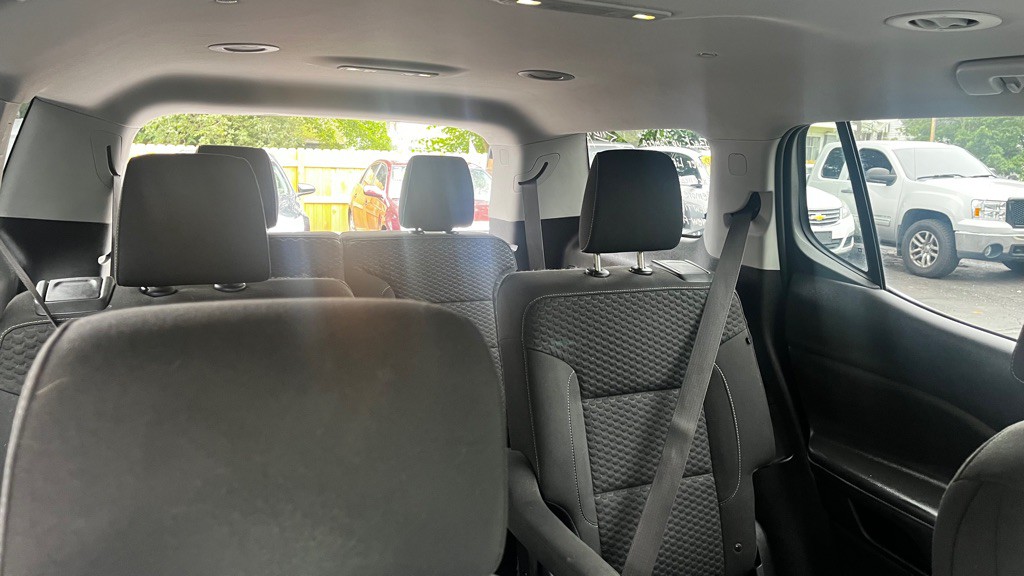 2019 GMC Acadia Image 40