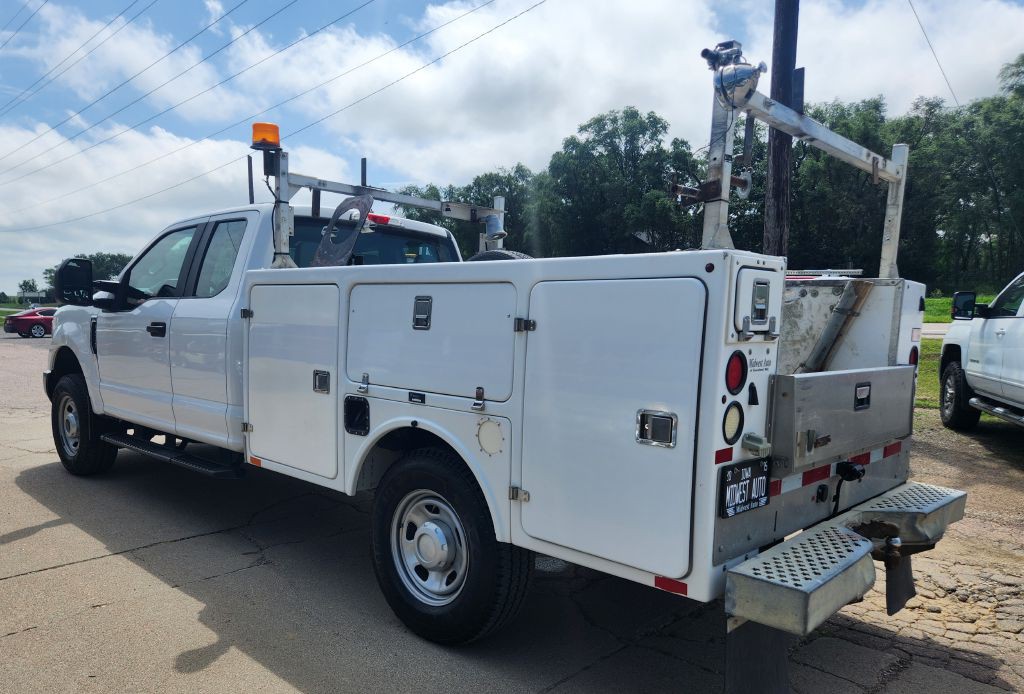 2017 Ford F-350 Image 5