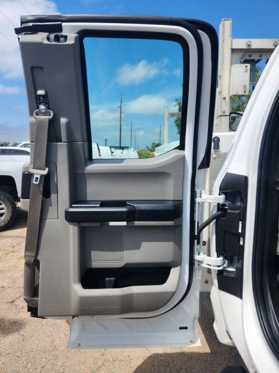 2017 Ford F-350 Image 15