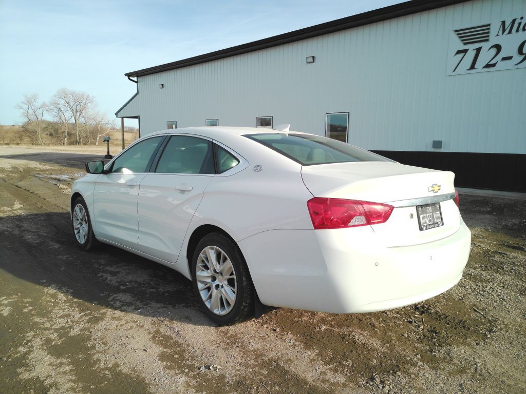 2015 Chevrolet Impala Image 3