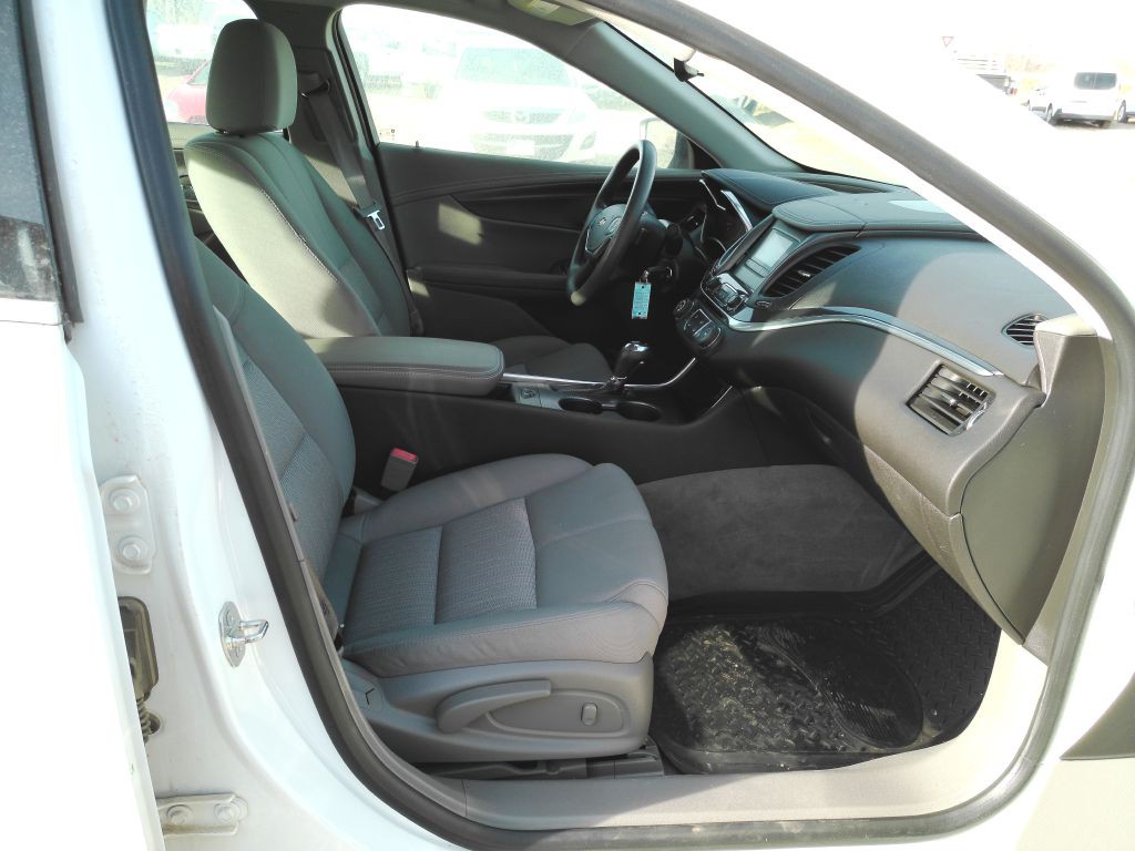 2015 Chevrolet Impala Image 14