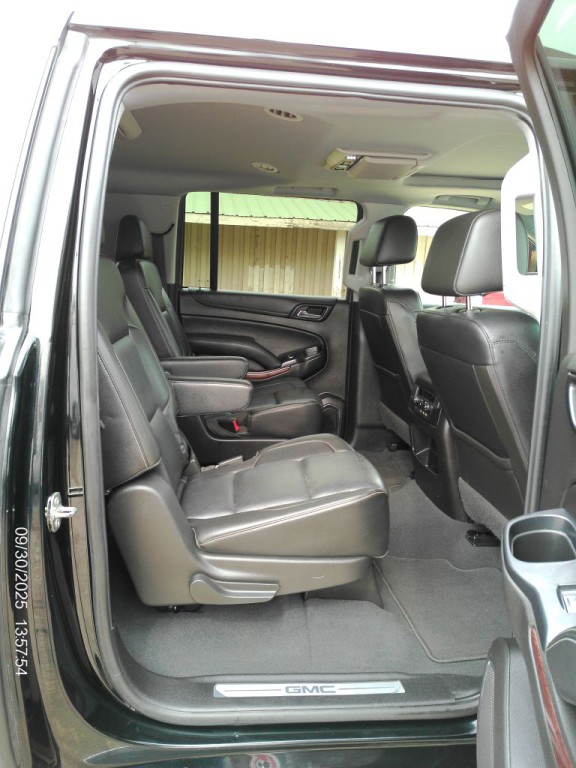 2019 GMC Yukon Image 16