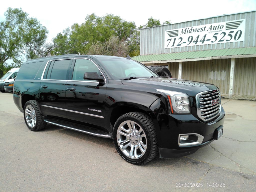 2019 GMC Yukon Image 1