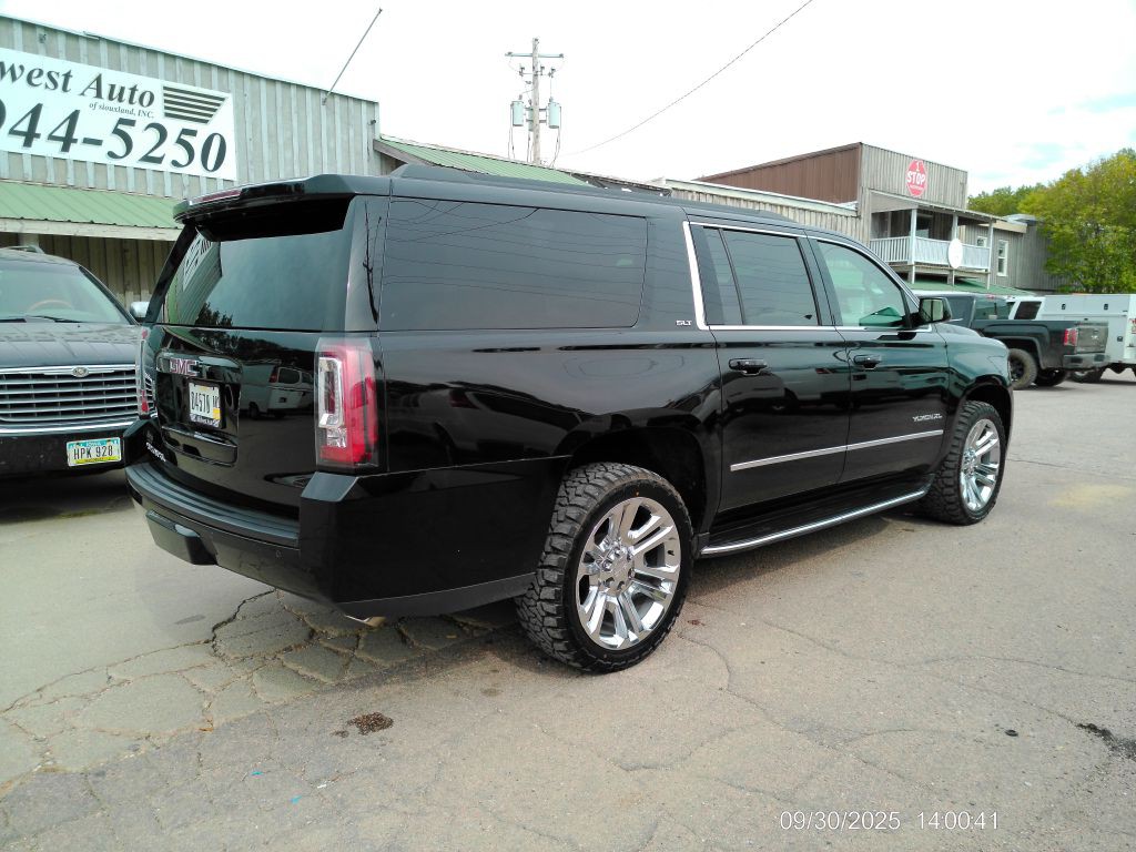 2019 GMC Yukon Image 3