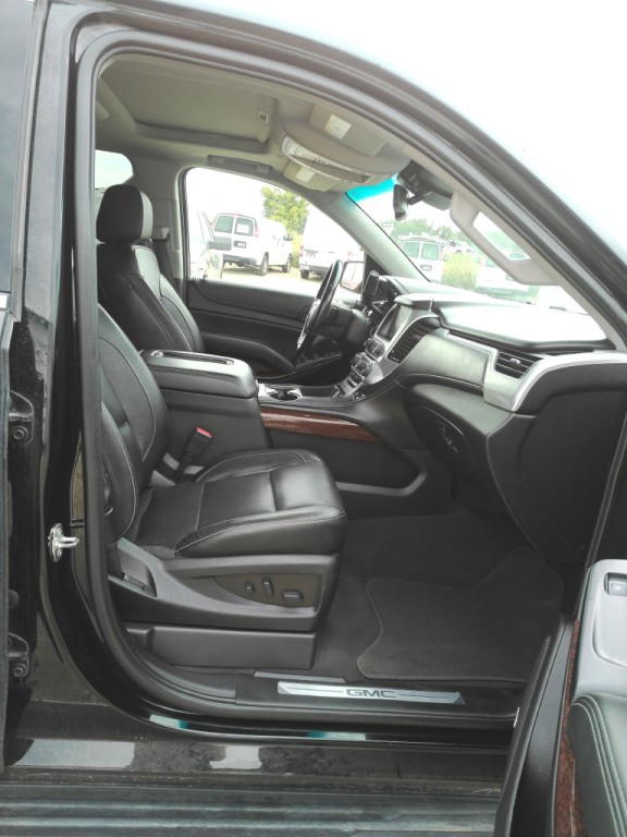 2019 GMC Yukon Image 14