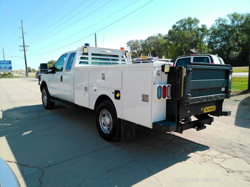 2015 Ford F-350 Image 5