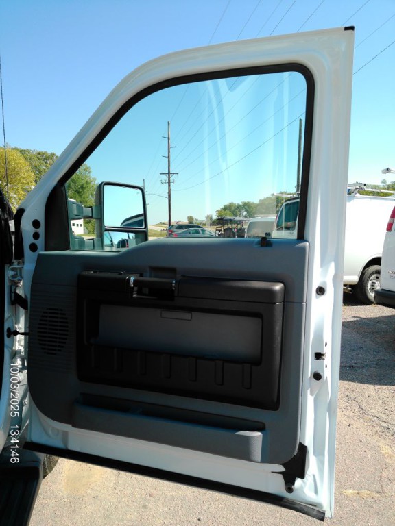 2015 Ford F-350 Image 15