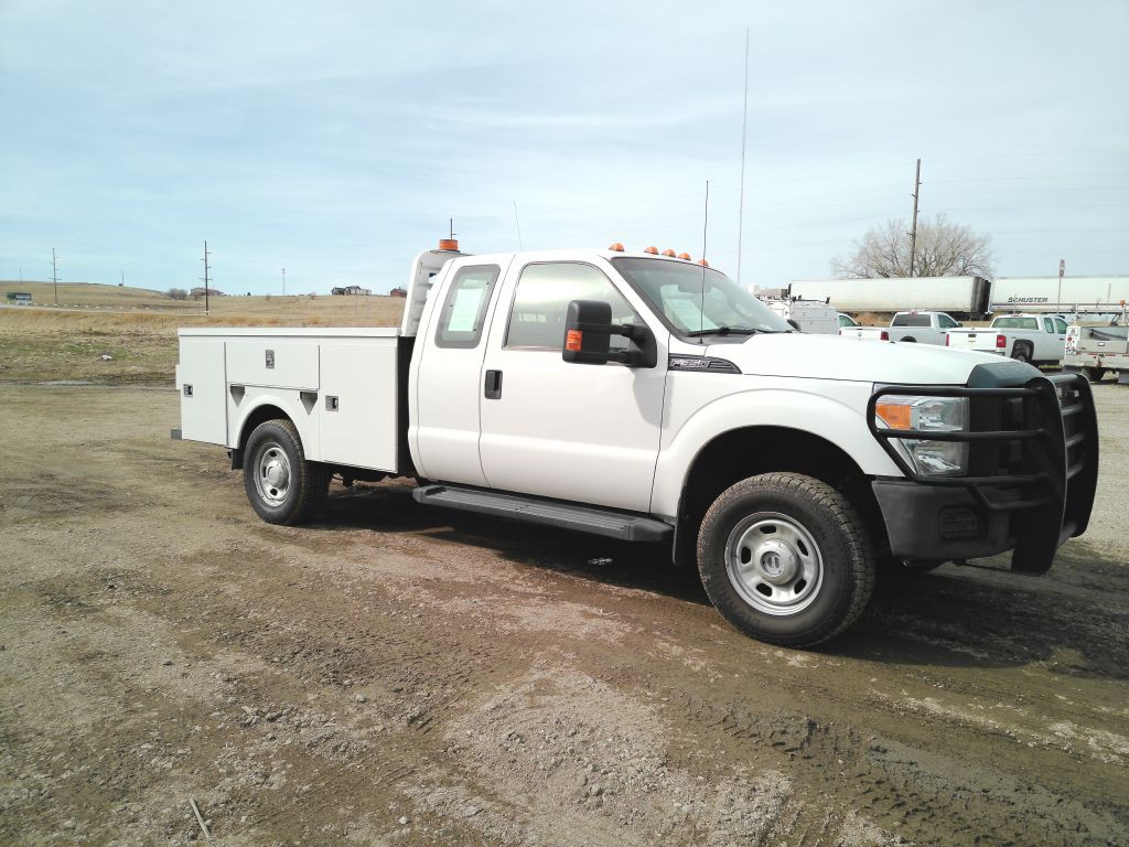 2015 Ford F-350 Image 7