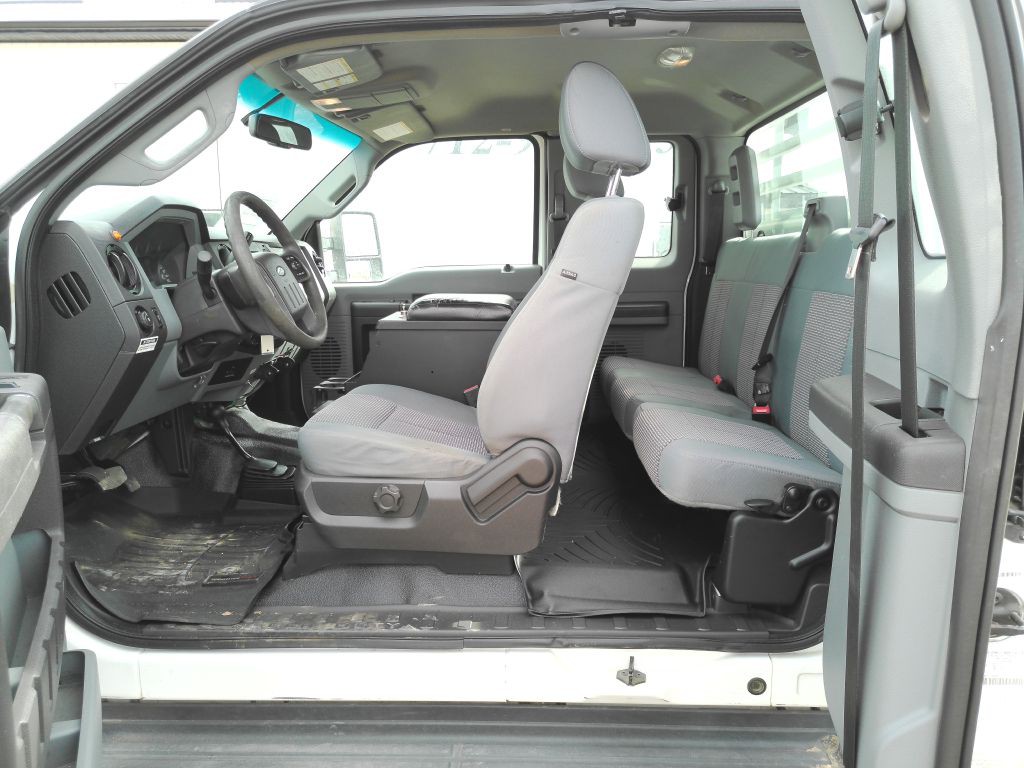 2015 Ford F-350 Image 11