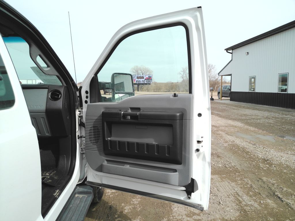 2015 Ford F-350 Image 12