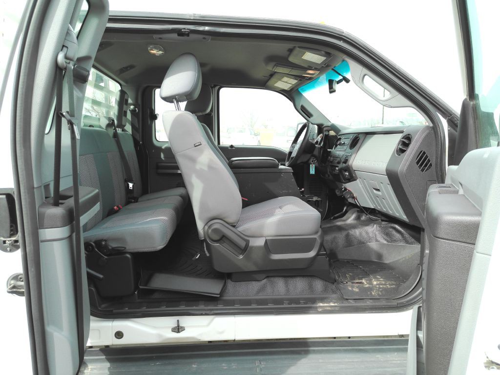 2015 Ford F-350 Image 14