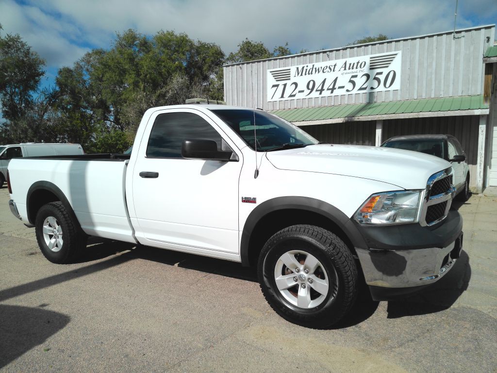 2015 RAM 1500 Image 1