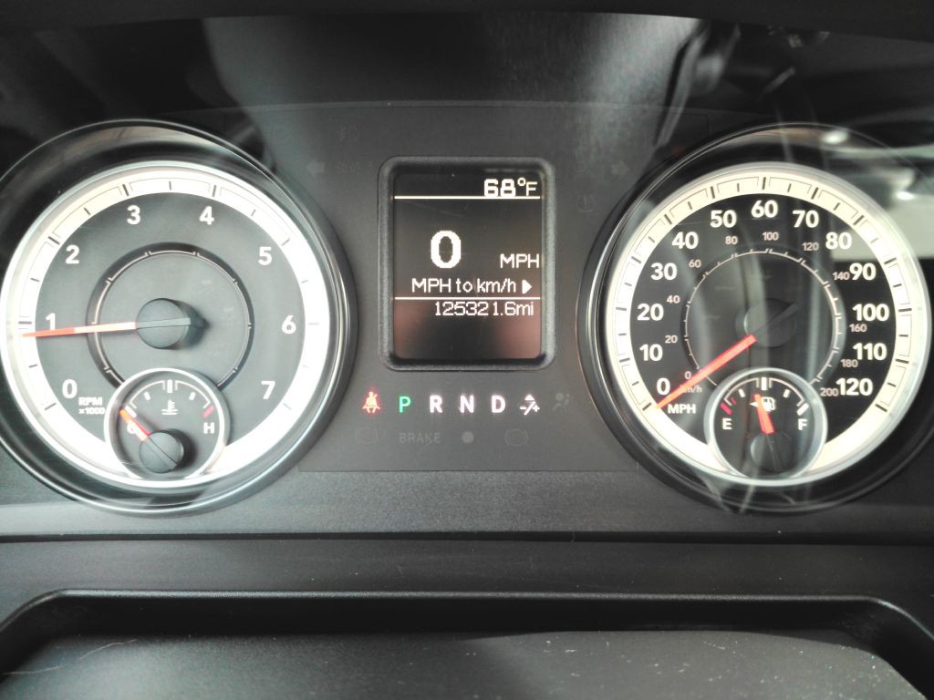 2015 RAM 1500 Image 14