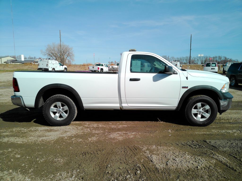 2015 RAM 1500 Image 6