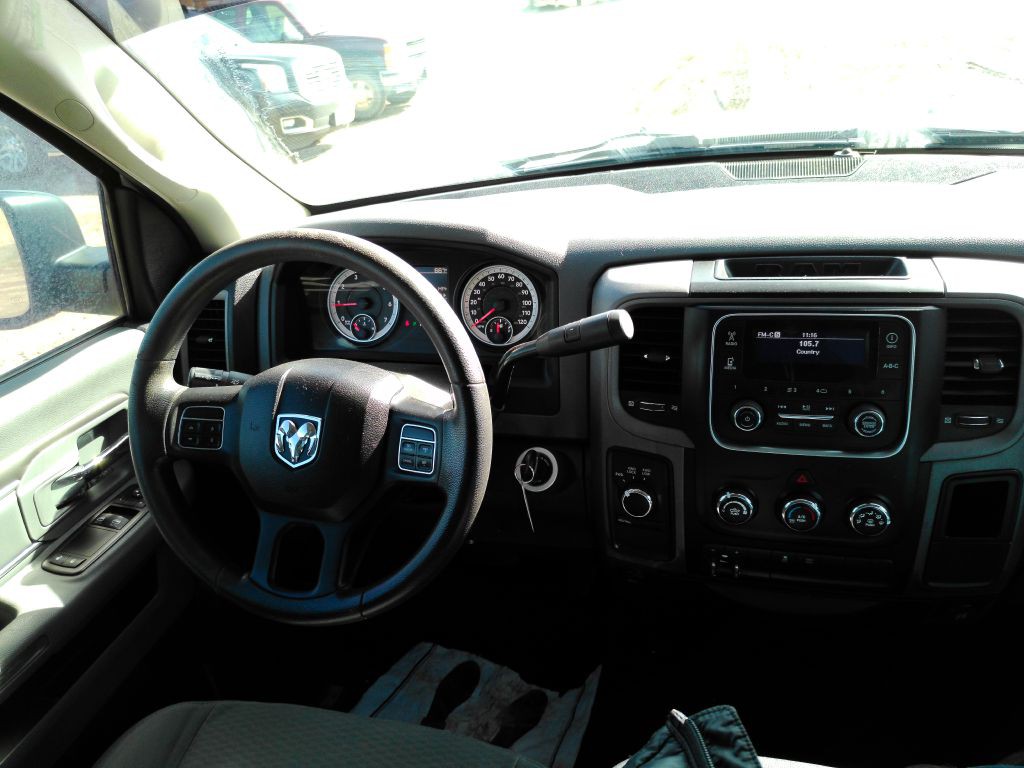 2015 RAM 1500 Image 14