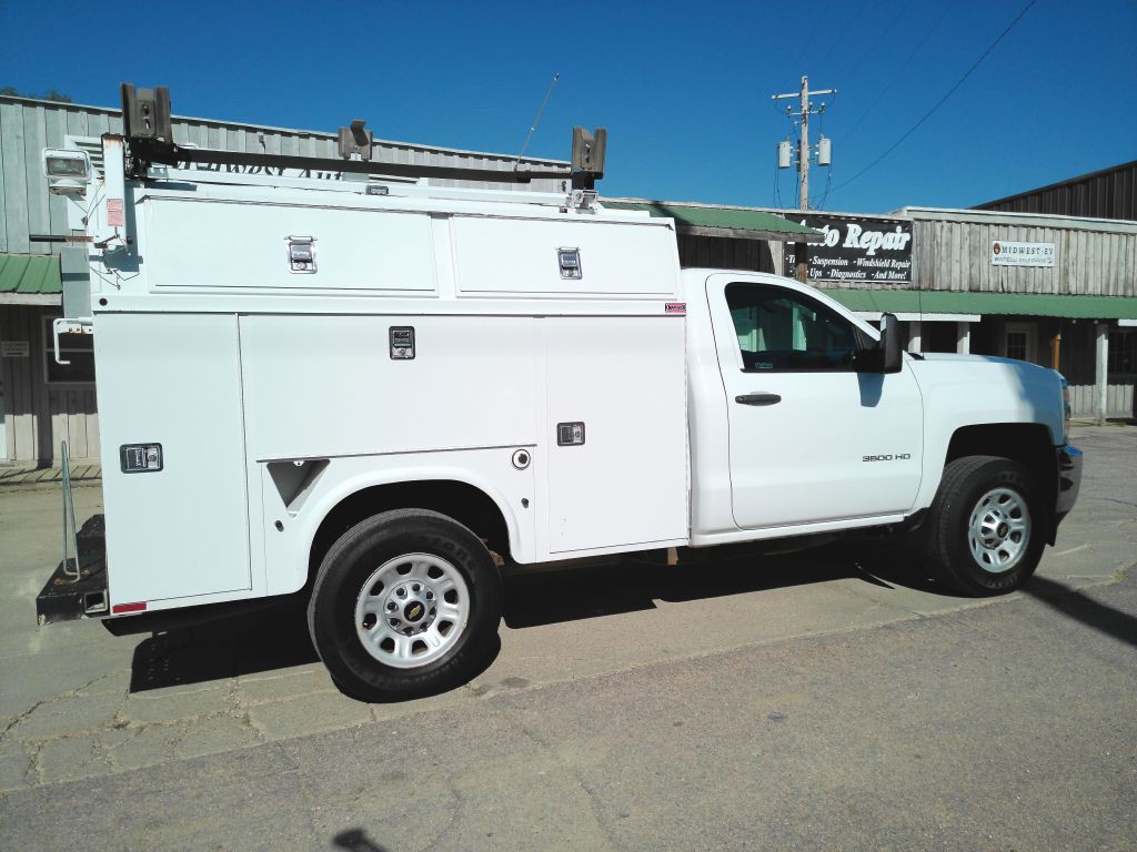 2015 Chevrolet Silverado 1500 Image 3