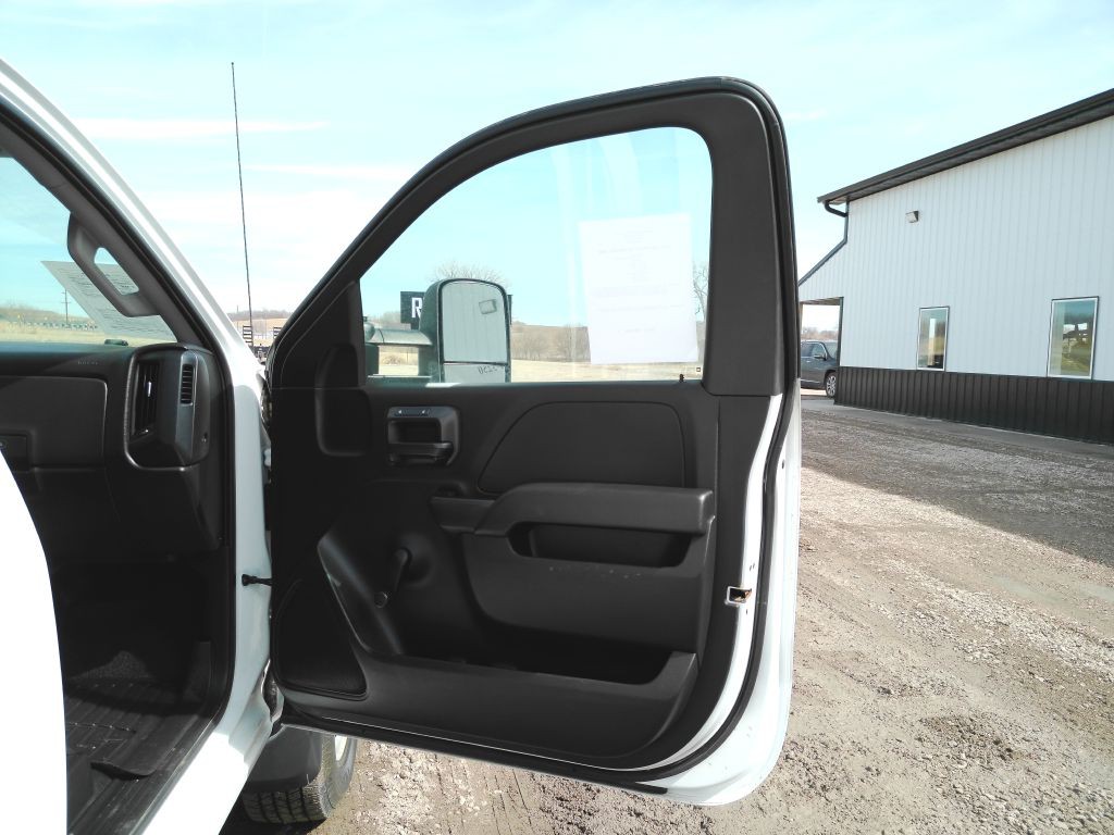 2015 Chevrolet Silverado 1500 Image 18