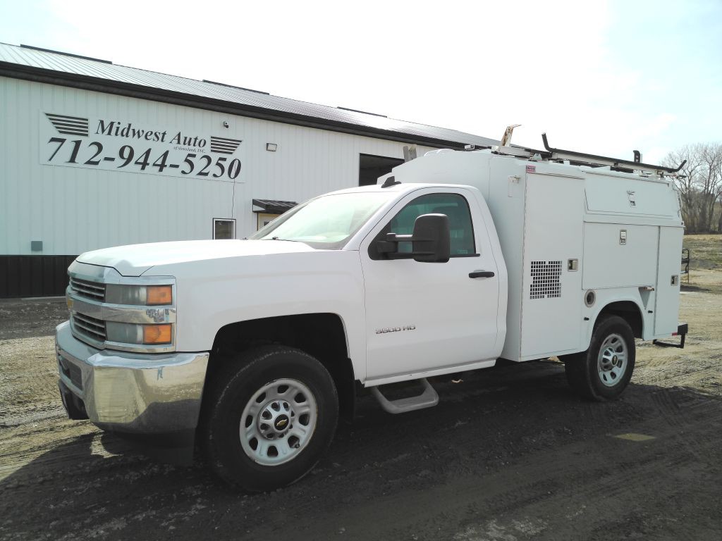 2015 Chevrolet Silverado 1500 Image 1