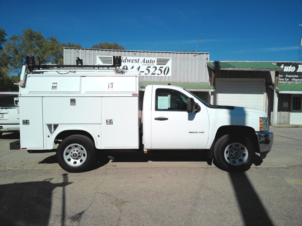 2013 Chevrolet Silverado 1500 Image 2