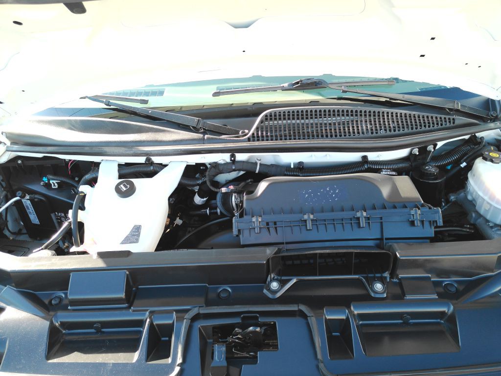 2019 Chevrolet Express Image 20