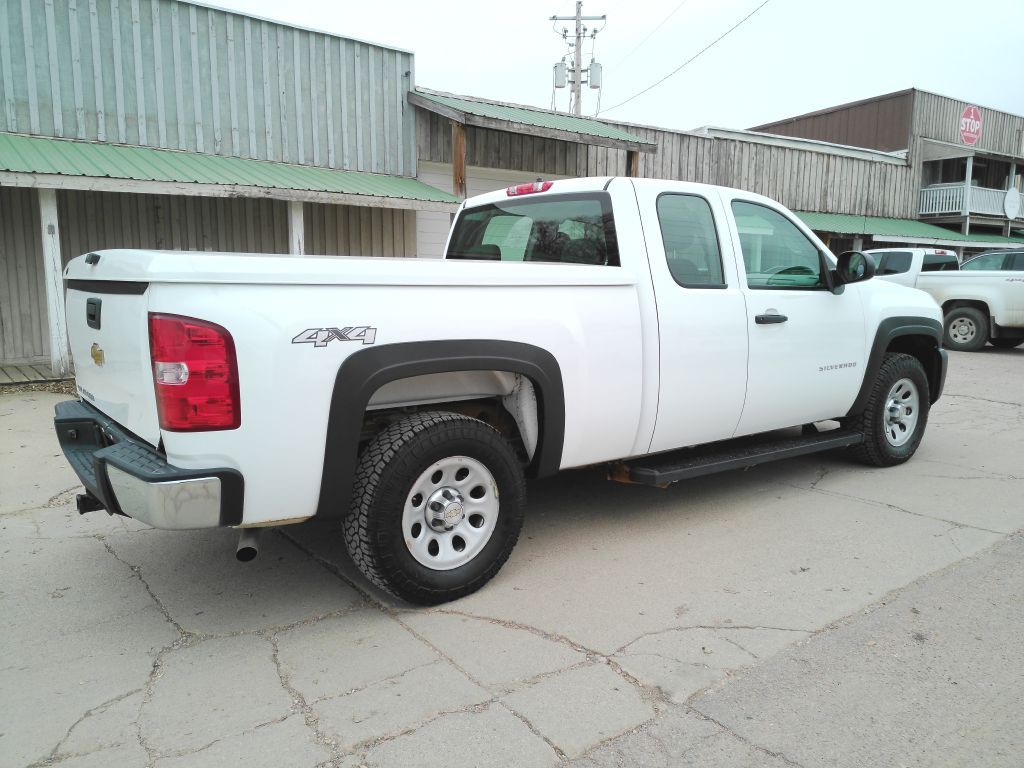 2013 Chevrolet Silverado 1500 Image 3