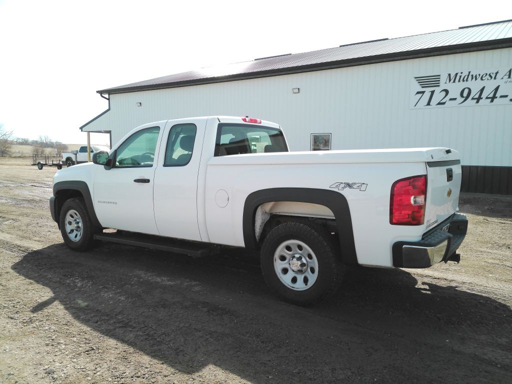 2013 Chevrolet Silverado 1500 Image 3