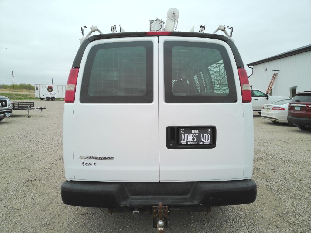 2007 Chevrolet Express Image 4