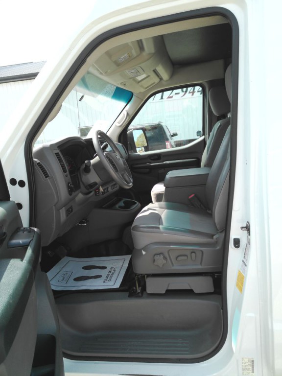 2018 Nissan NV Image 10
