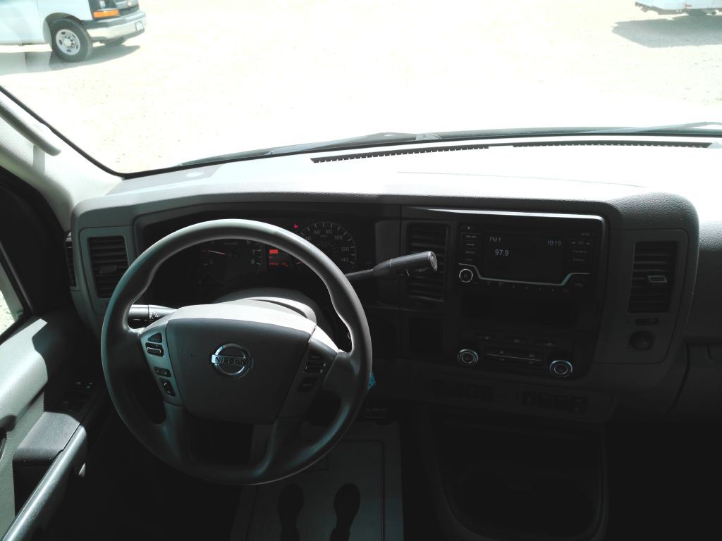 2018 Nissan NV Image 18