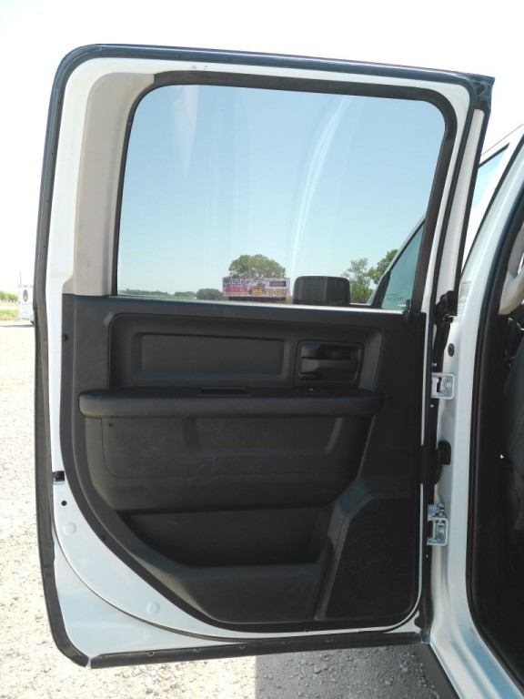 2014 RAM 2500 Image 11