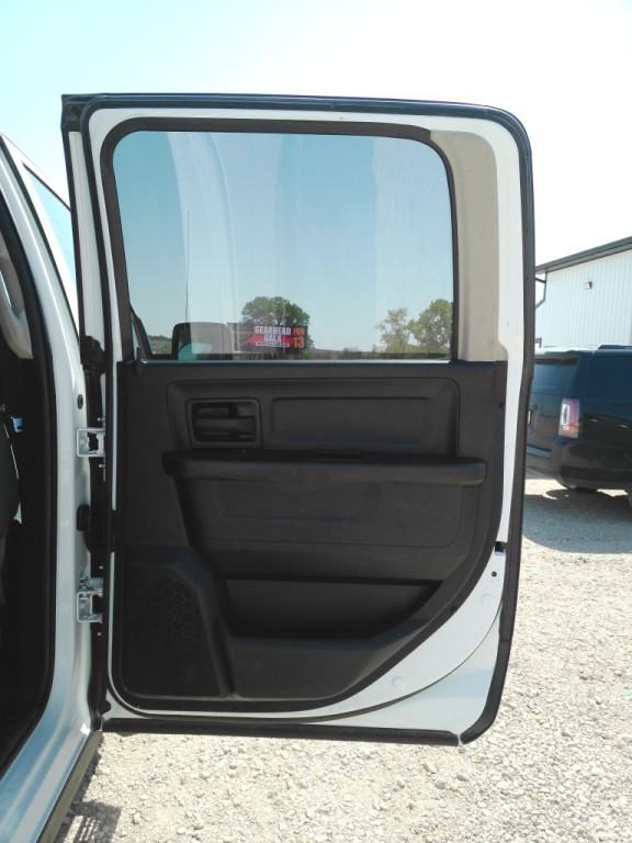 2014 RAM 2500 Image 15