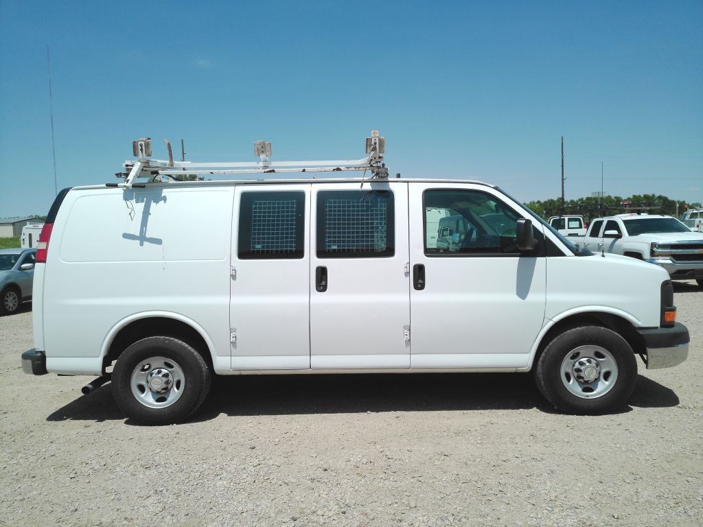 2014 Chevrolet Express Image 6