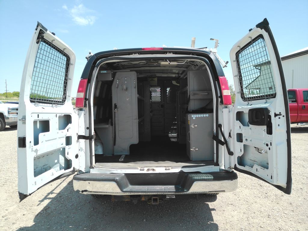 2014 Chevrolet Express Image 15