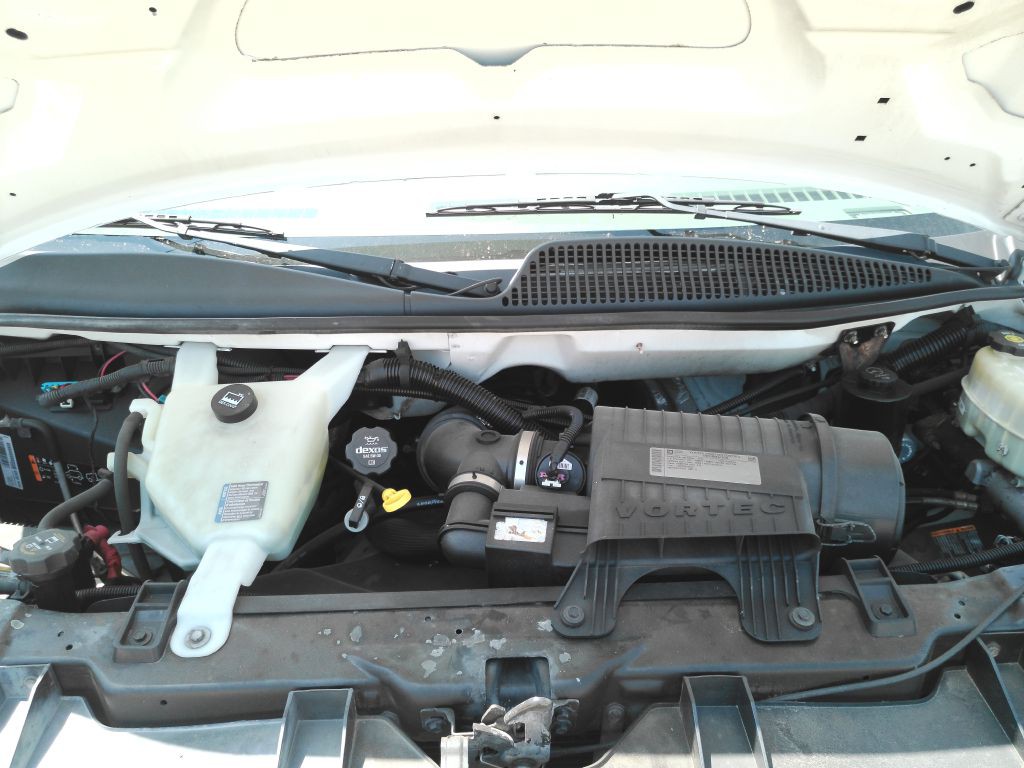 2014 Chevrolet Express Image 20