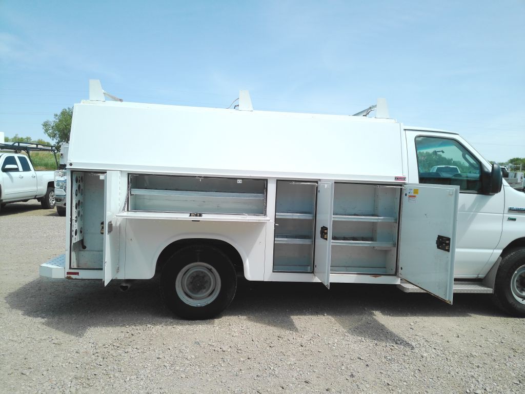 2012 Ford Econoline Image 14