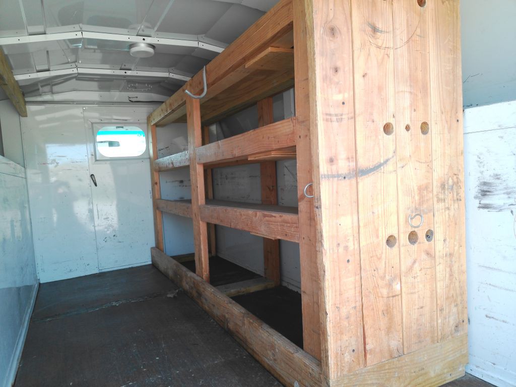 2012 Ford Econoline Image 17