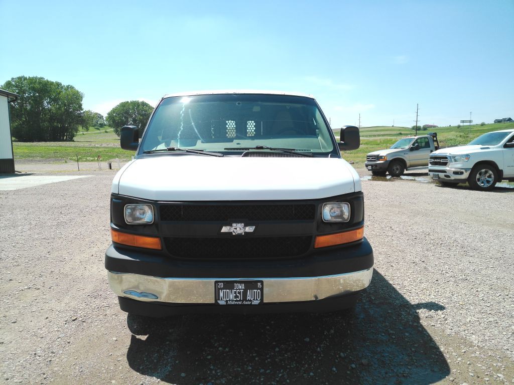 2017 Chevrolet Express Image 8