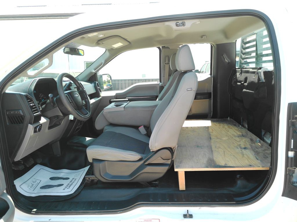 2017 Ford F-150 Image 12