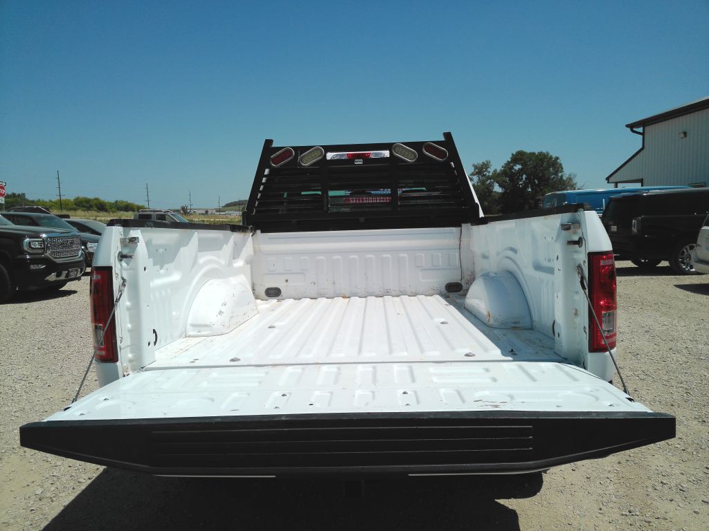 2017 Ford F-150 Image 17